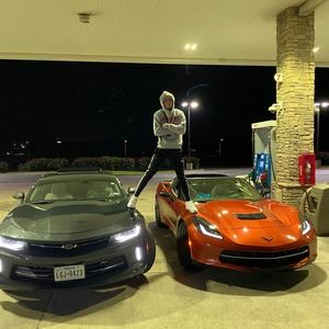 Meet your Posher, Logan